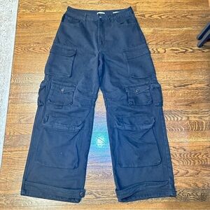 Forever 21 Women's Black Cargo Jeans